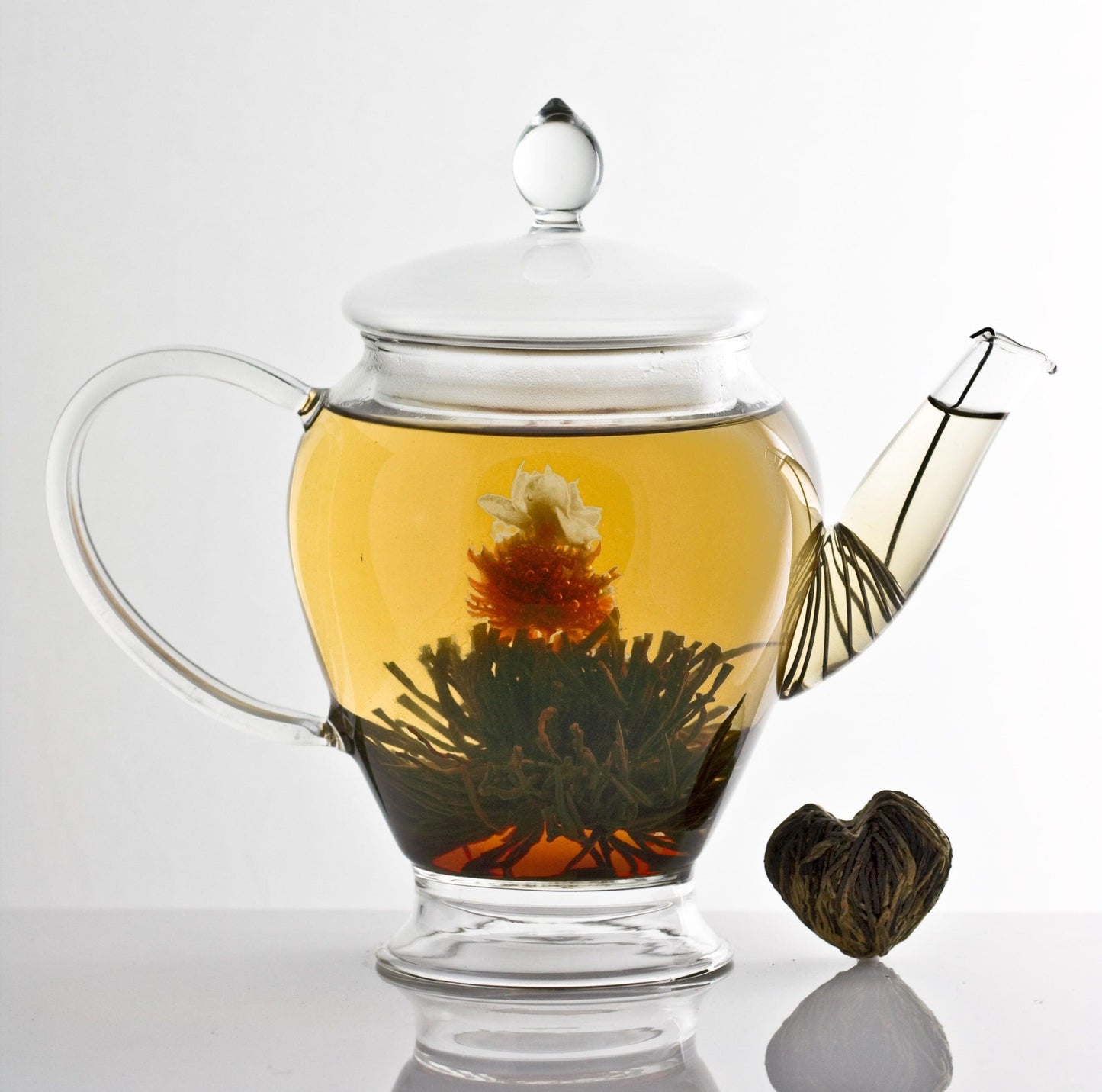 Green Tea, Globe Amaranth and Jasmine Peppermint Blooming balls