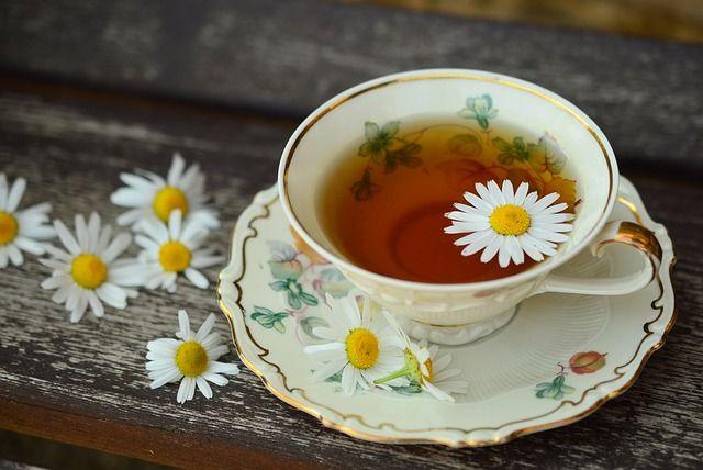 Impress Your Guests with Blooming Teas — A Great Party Idea - Tea Blossoms